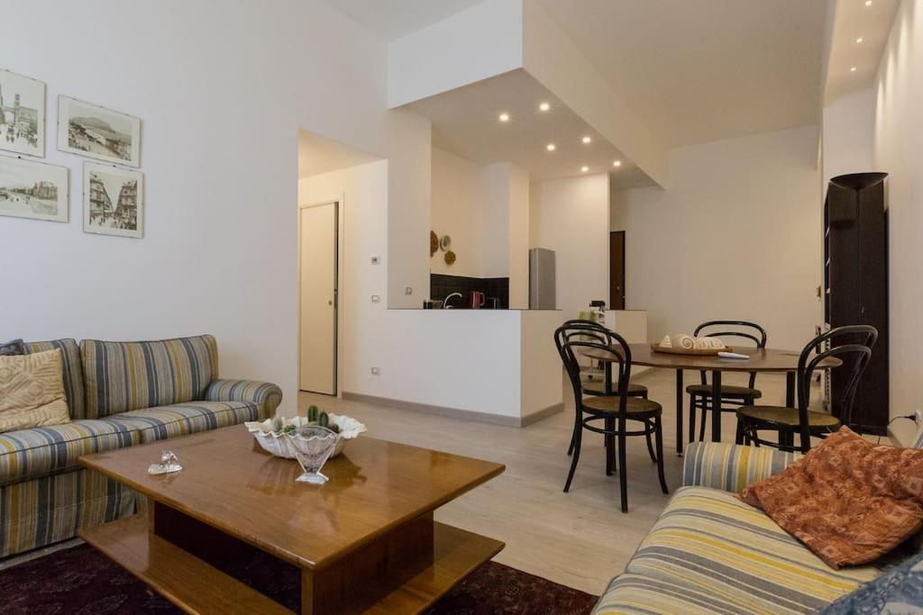 Appartamento 2 Camere Da Letto Al Politeama Palermo Exterior photo
