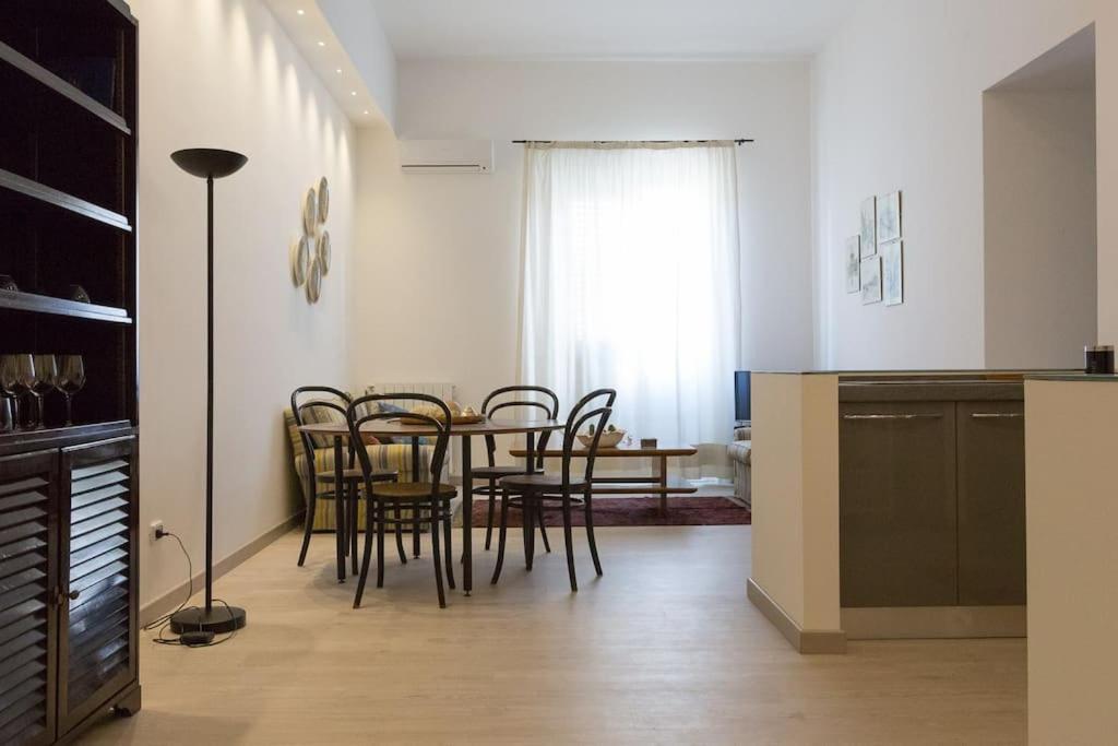 Appartamento 2 Camere Da Letto Al Politeama Palermo Exterior photo